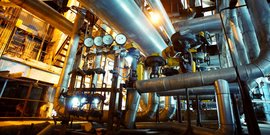 Rohrleitungen in einer Heizzentrale